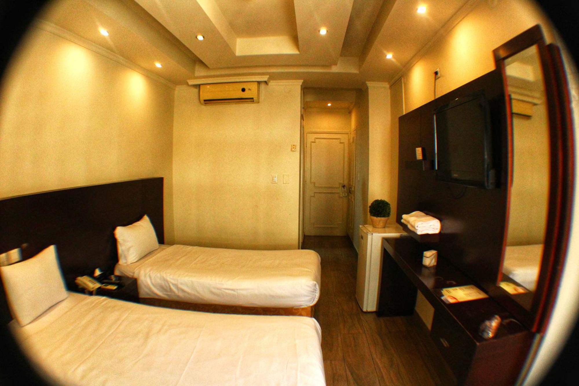 Le Marly Hotel Бейрут Екстериор снимка