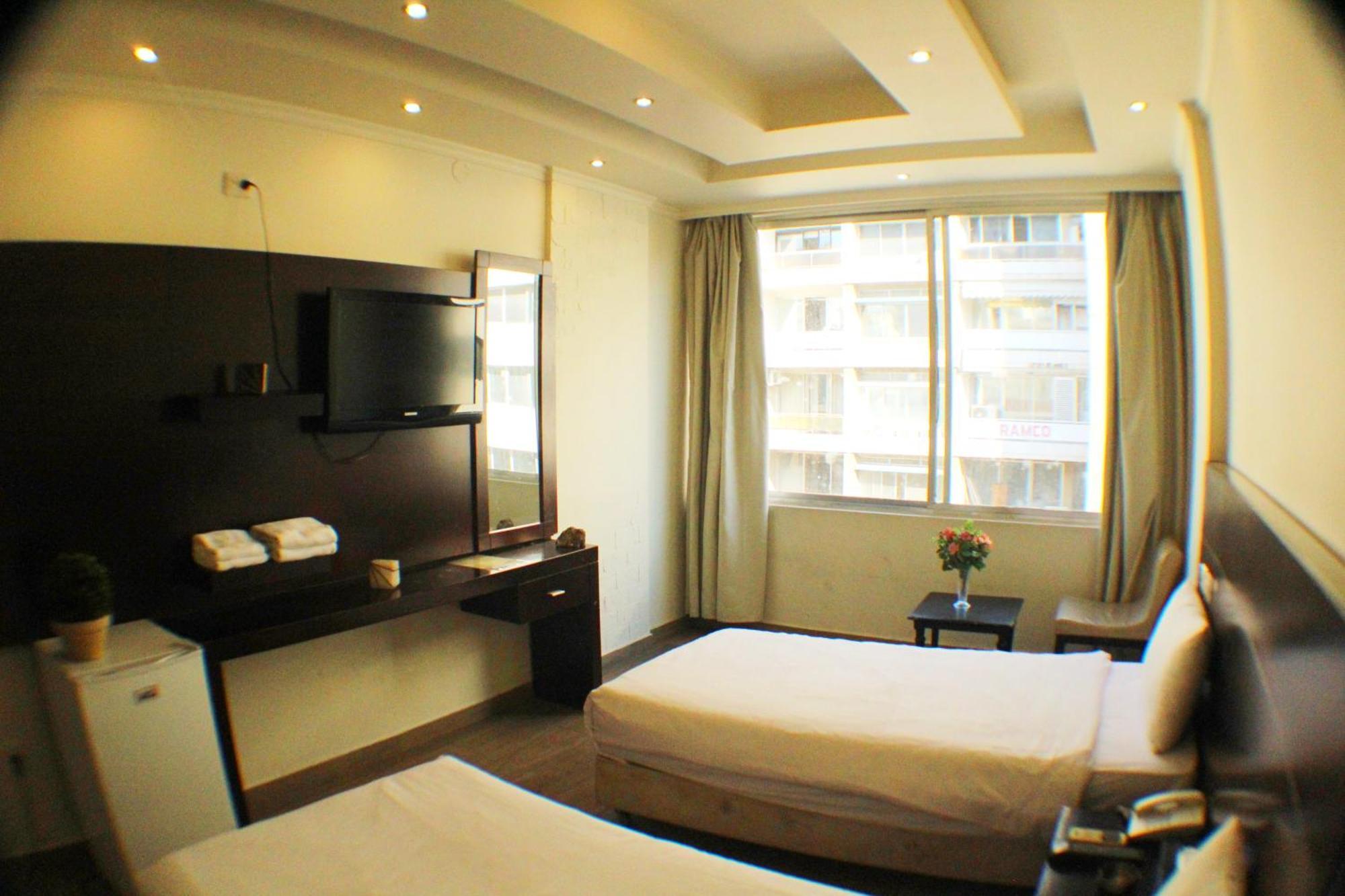 Le Marly Hotel Бейрут Екстериор снимка