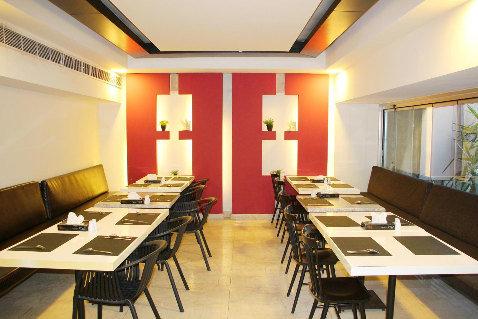 Le Marly Hotel Бейрут Екстериор снимка